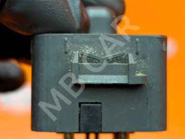 Кнопка регулировки зеркал MERCEDES-BENZ W124 W124/S124/C124/A124 (1984 - 1993) &mdash; Разборка Мерседес