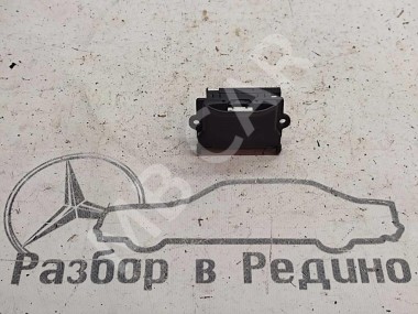 Корпус диагностического разъема MERCEDES-BENZ SLK-класс R170 (1996 - 2000) — Разборка Мерседес