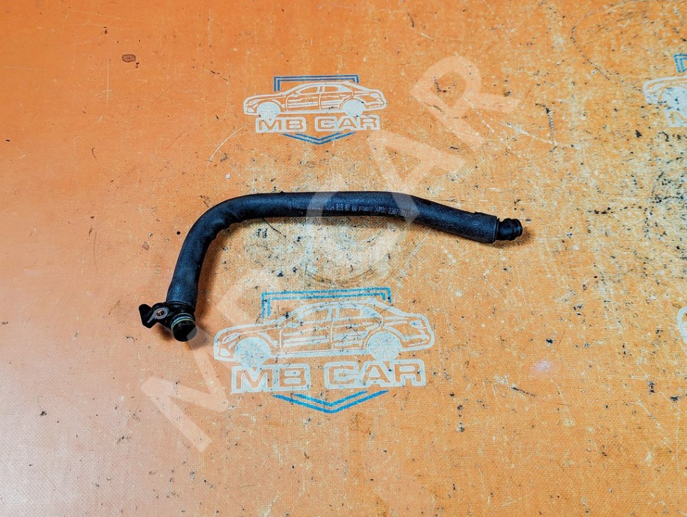 Трубка вентиляции картерных газов MERCEDES-BENZ C-класс W205/S205/C205/A205 рестайлинг (2018 - 2023) фото 1 &mdash; Разборка Мерседес