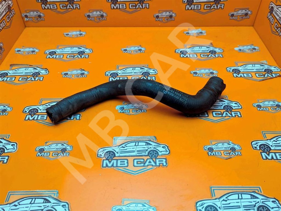 Патрубок ОЖ MERCEDES-BENZ A-класс W176 (2012 - 2015) фото 1 — Разборка Мерседес
