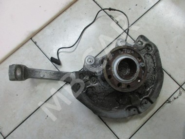 Кулак поворотный передний левый MERCEDES-BENZ C-класс W205/S205/C205/A205 (2014 - 2018) — Разборка Мерседес