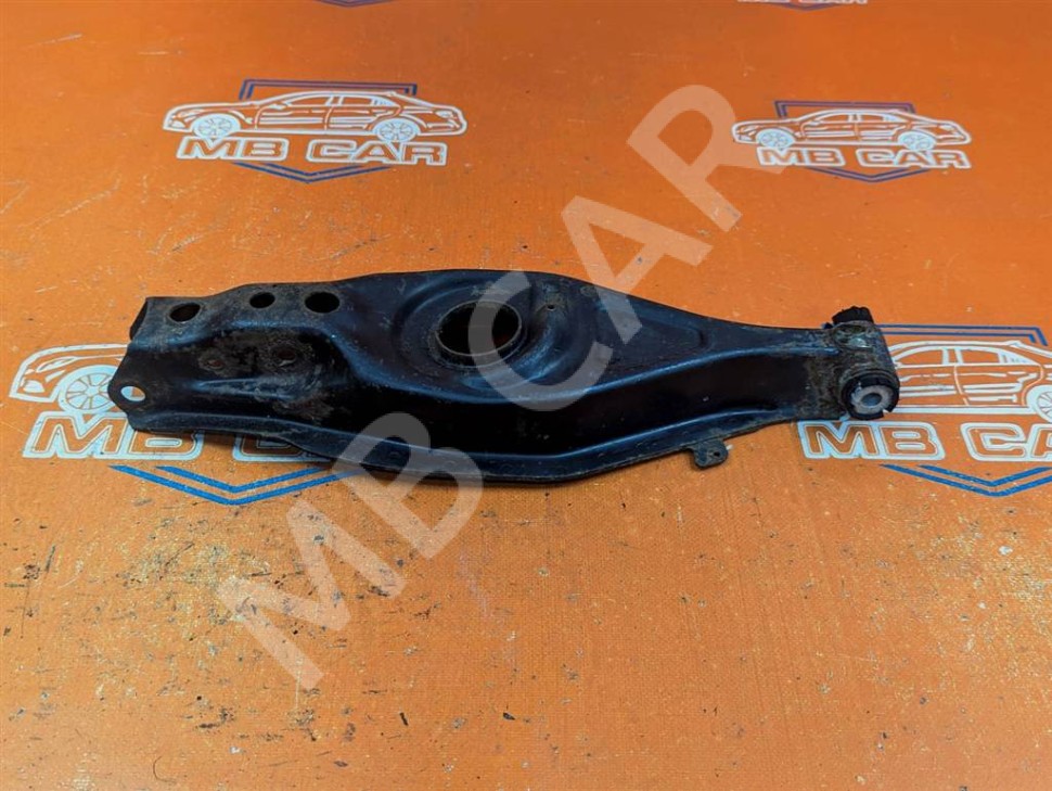 Рычаг задней стойки (лодка) MERCEDES-BENZ C-класс W203/S203/CL203 (2000 - 2004) фото 1 — Разборка Мерседес