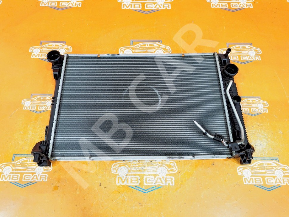 Радиатор MERCEDES-BENZ E-класс W212/S212/C207/A207 (2009 - 2013) фото 1 — Разборка Мерседес