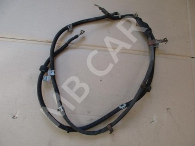 Провод стартера MERCEDES-BENZ C-класс W204/S204 (2006 - 2011) — Разборка Мерседес