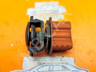 Опора радиатора MERCEDES-BENZ E-класс W211/S211 (2002 - 2006) — Разборка Мерседес