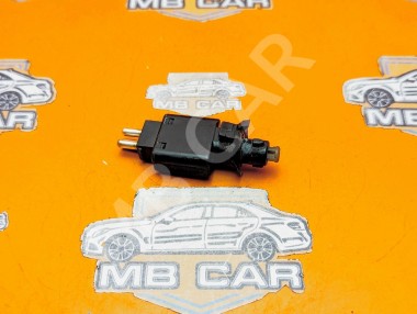 Выключатель стоп-сигнала MERCEDES-BENZ E-класс W124/S124/C124/A124 (1984 - 1997) — Разборка Мерседес
