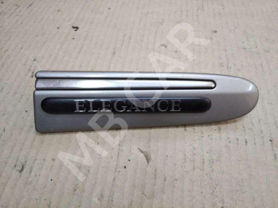 Молдинг крыла правый MERCEDES-BENZ E-класс W211/S211 (2002 - 2006) фото 1 &mdash; Разборка Мерседес