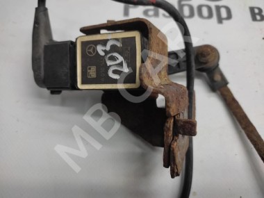 Датчик уровня пола MERCEDES-BENZ C-класс W203/S203/CL203 рестайлинг (2004 - 2008) — Разборка Мерседес