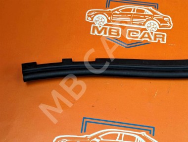 Уплотнитель моторного отсека MERCEDES-BENZ CL-класс C215 (1999 - 2002) — Разборка Мерседес