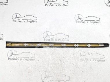 Молдинг двери MERCEDES-BENZ M-класс W164 (2005 - 2008) — Разборка Мерседес