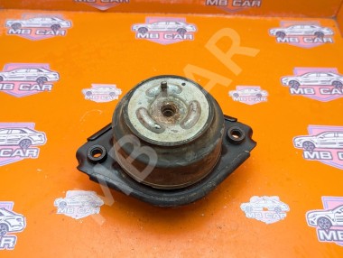 Опора двигателя MERCEDES-BENZ M-класс W164 рестайлинг (2008 - 2011) &mdash; Разборка Мерседес