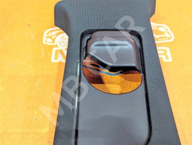 Накладка средней стойки MERCEDES-BENZ GLE-класс Coupe C292 (2015 - 2019) — Разборка Мерседес