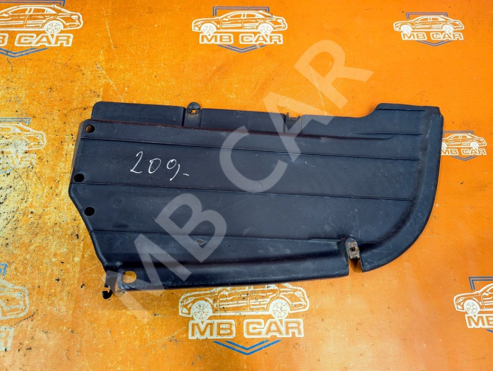 Защита днища MERCEDES-BENZ C-класс W204/S204 (2006 - 2011) фото 1 — Разборка Мерседес