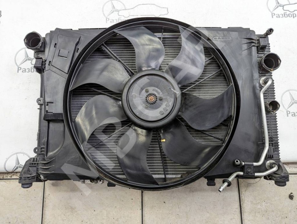 Кассета радиаторов MERCEDES-BENZ CLS-класс C218/X218 (2010 - 2014) фото 1 — Разборка Мерседес