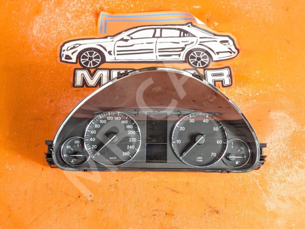 Щиток приборов MERCEDES-BENZ C-класс W203/S203/CL203 рестайлинг (2004 - 2008) фото 1 &mdash; Разборка Мерседес