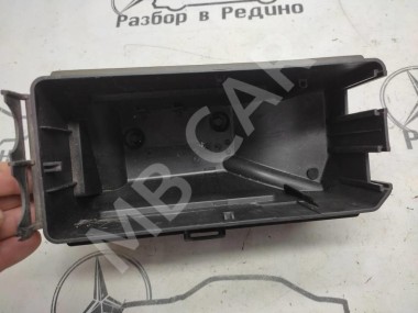 Корпус блока предохранителей MERCEDES-BENZ R-класс W251 (2005 - 2007) — Разборка Мерседес