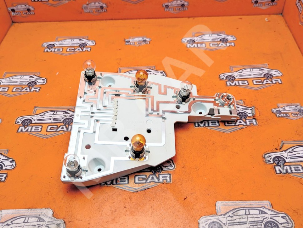 Плата заднего фонаря MERCEDES-BENZ E-класс W211/S211 рестайлинг (2006 - 2009) фото 1 &mdash; Разборка Мерседес