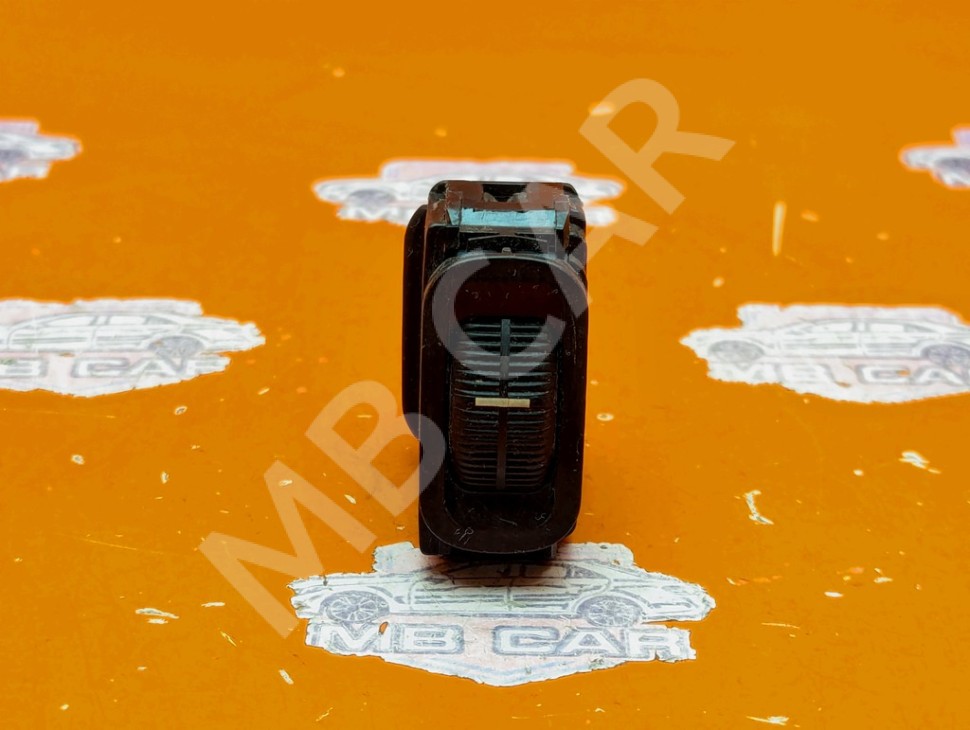 Кнопка корректора фар MERCEDES-BENZ E-класс W210/S210 рестайлинг (1999 - 2003) фото 1 — Разборка Мерседес