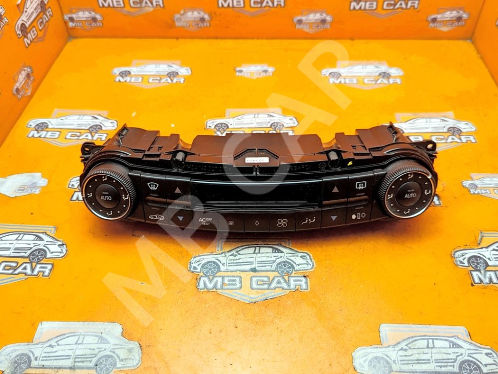 Панель управления климатом MERCEDES-BENZ E-класс W211/S211 (2002 - 2006) фото 1 &mdash; Разборка Мерседес