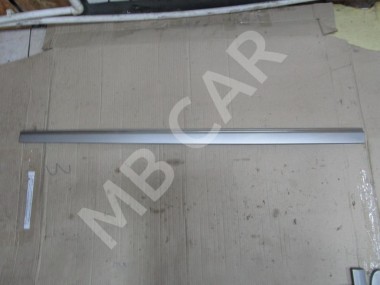 Молдинг двери MERCEDES-BENZ CLK-класс C209/A209 (2002 - 2005) — Разборка Мерседес