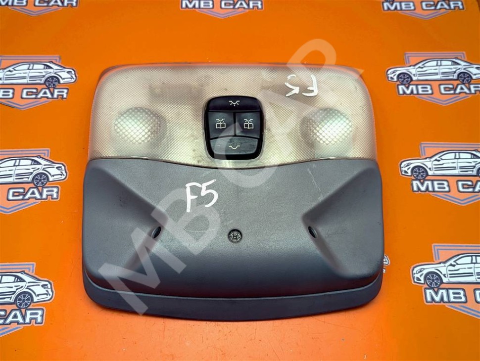 Плафон салона MERCEDES-BENZ Vito W638 (1996 - 2003) фото 1 &mdash; Разборка Мерседес