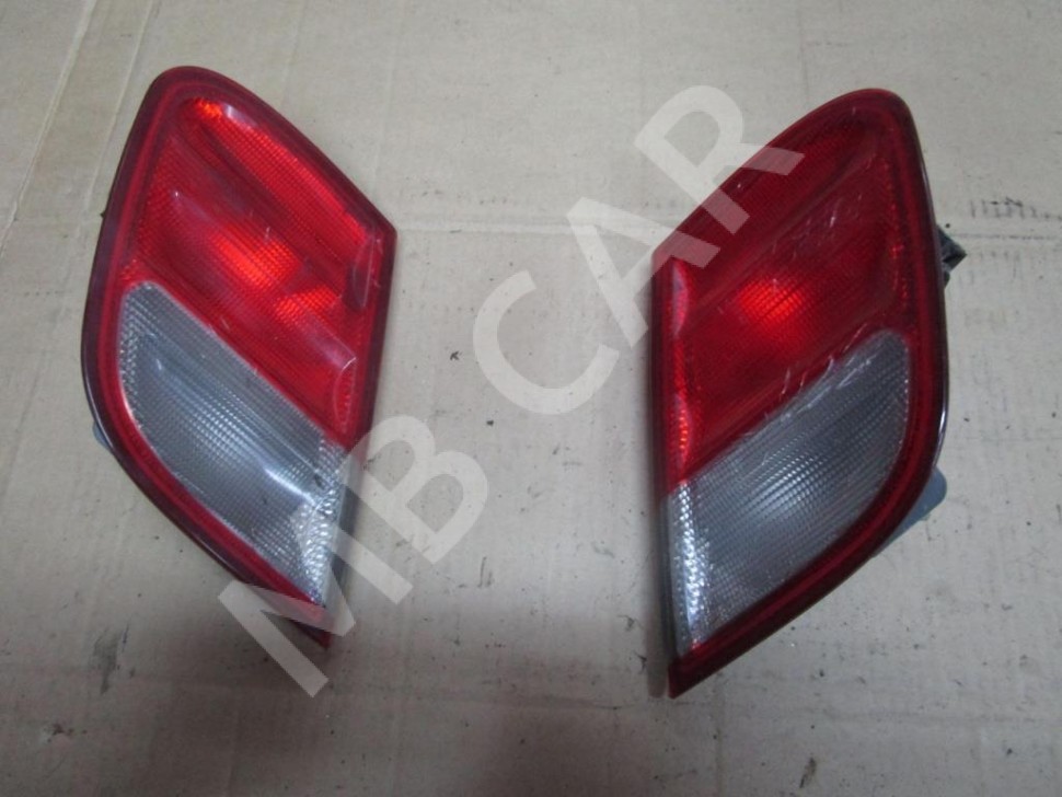 Фонарь крышки багажника MERCEDES-BENZ CLK-класс C208/W208 (1997 - 2000) фото 1 — Разборка Мерседес