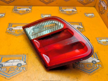 Фонарь крышки багажника MERCEDES-BENZ E-класс W210/S210 рестайлинг (1999 - 2003) E 200 2.0 MT (163 л.с.) &mdash; Разборка Мерседес