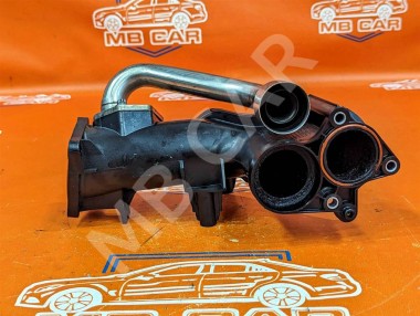 Патрубок впускного коллектора MERCEDES-BENZ M-класс W164 (2005 - 2008) — Разборка Мерседес