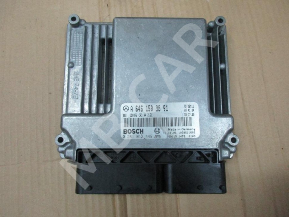 Блок управления двигателем MERCEDES-BENZ C-класс W203/S203/CL203 (2000 - 2004) фото 1 — Разборка Мерседес