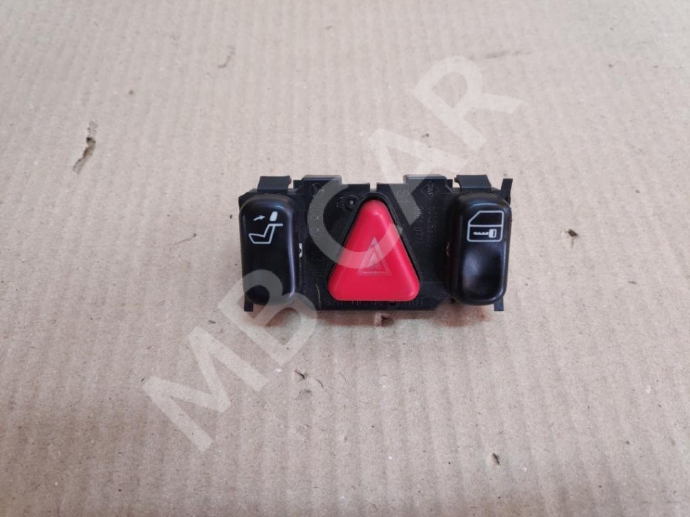 Кнопка аварийной сигнализации MERCEDES-BENZ E-класс W210/S210 рестайлинг (1999 - 2003) фото 1 — Разборка Мерседес