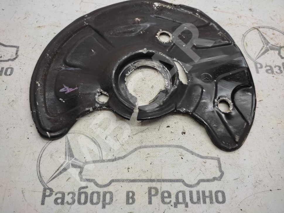 Пыльник MERCEDES-BENZ CLS-класс C219 (2004 - 2008) фото 1 — Разборка Мерседес