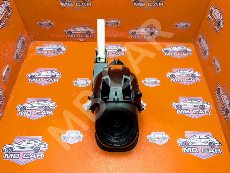 Подстаканник MERCEDES-BENZ M-класс W163 (1997 - 2001) фото 1 &mdash; Разборка Мерседес