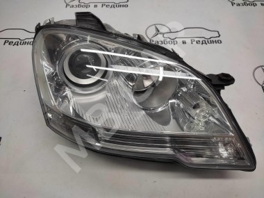 Фара правая MERCEDES-BENZ M-класс W164 рестайлинг (2008 - 2011) — Разборка Мерседес