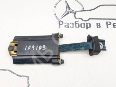 Ограничитель двери MERCEDES-BENZ E-класс W210/S210 (1995 - 1999) — Разборка Мерседес