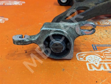 Рычаг передний нижний правый MERCEDES-BENZ M-класс W164 (2005 - 2008) — Разборка Мерседес