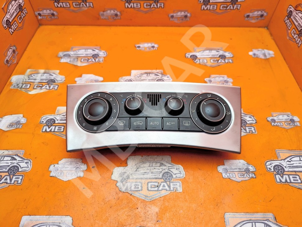Панель управления климатом MERCEDES-BENZ C-класс W203/S203/CL203 рестайлинг (2004 - 2008) фото 1 &mdash; Разборка Мерседес