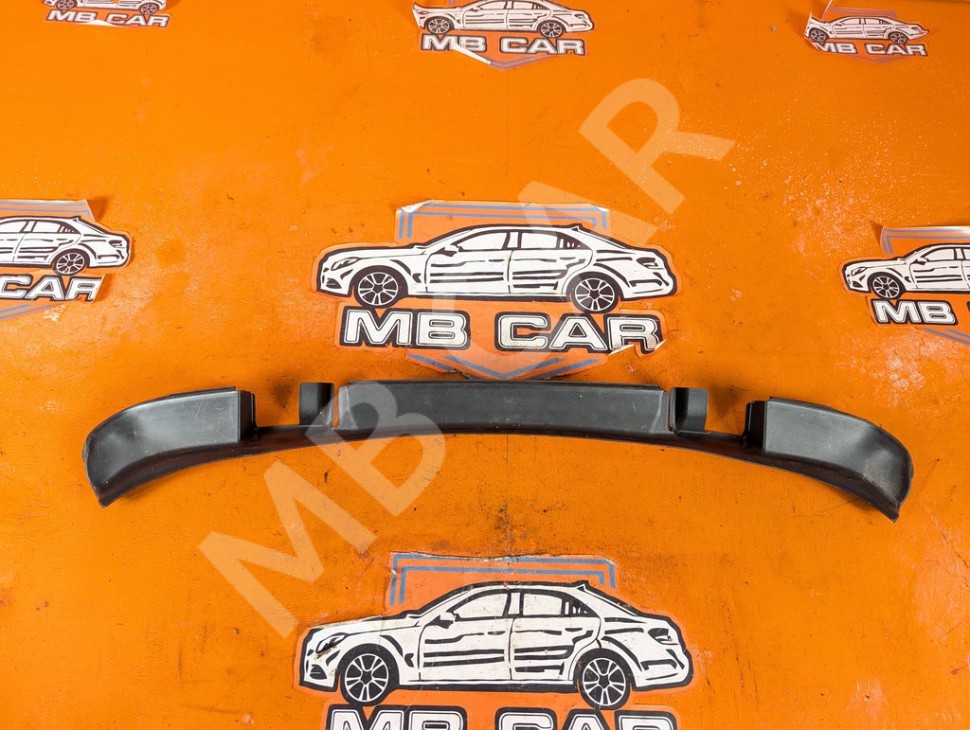 Накладка крышки багажника MERCEDES-BENZ GLC-класс X253 (2015 - 2019) фото 1 &mdash; Разборка Мерседес