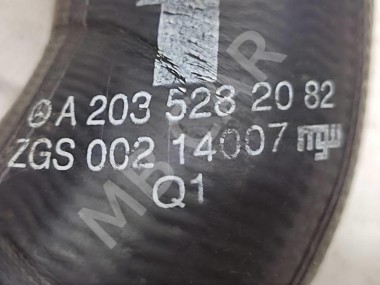 Патрубок интеркулера MERCEDES-BENZ C-класс W203/S203/CL203 (2000 - 2004) — Разборка Мерседес