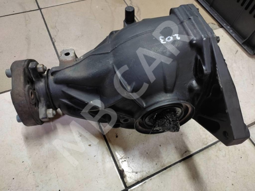 Редуктор задний MERCEDES-BENZ C-класс W203/S203/CL203 (2000 - 2004) фото 1 — Разборка Мерседес