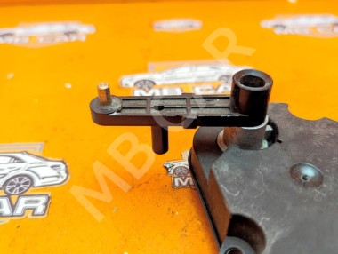 Сервоприводы печки MERCEDES-BENZ M-класс W163 (1997 - 2001) &mdash; Разборка Мерседес