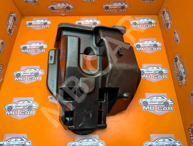 Кронштейн MERCEDES-BENZ C-класс W204/S204 (2006 - 2011) — Разборка Мерседес