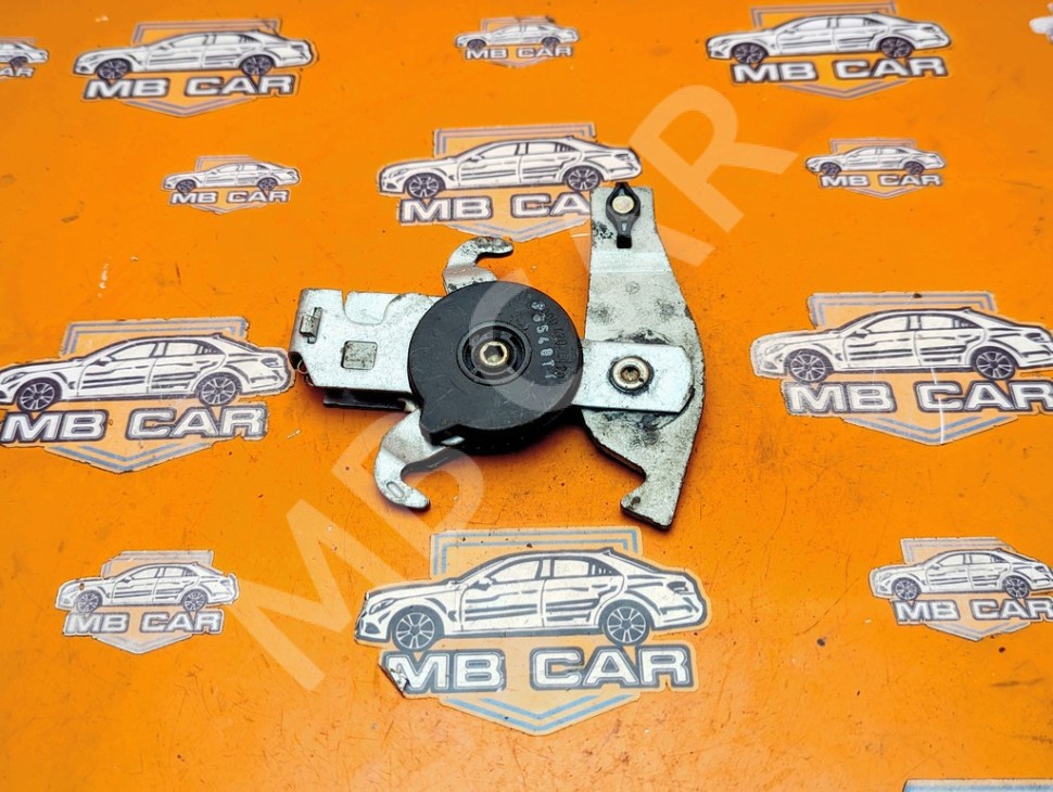 Механизм ручника MERCEDES-BENZ CLK-класс C208/A208 рестайлинг (1999 - 2003) фото 1 — Разборка Мерседес