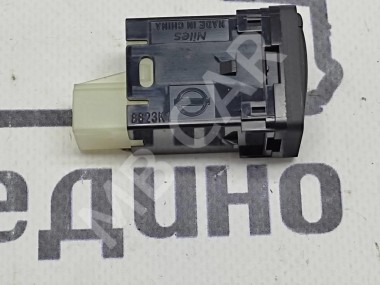 Кнопка MERCEDES-BENZ X-класс I (2017 - 2020) — Разборка Мерседес