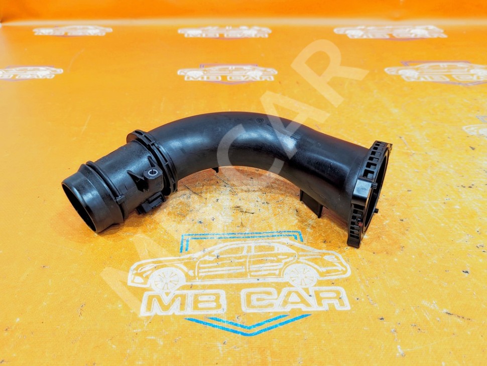Патрубок впускного коллектора MERCEDES-BENZ GLE-класс W166 (2015 - 2018) фото 1 — Разборка Мерседес