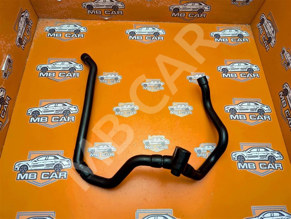 Трубка вентиляции картерных газов MERCEDES-BENZ M-класс W163 (1997 - 2001) фото 1 — Разборка Мерседес