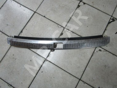 Накладка замка багажника MERCEDES-BENZ C-класс W203/S203/CL203 рестайлинг (2004 - 2008) — Разборка Мерседес