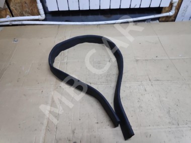 Уплотнитель моторного отсека MERCEDES-BENZ E-класс W212/S212/C207/A207 рестайлинг (2013 - 2016) — Разборка Мерседес