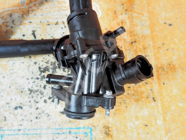 Термостат MERCEDES-BENZ C-класс W205/S205/C205/A205 (2014 - 2018) &mdash; Разборка Мерседес