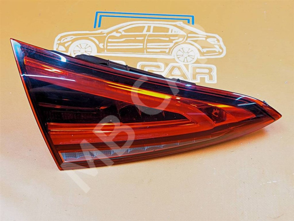 Фонарь крышки багажника MERCEDES-BENZ A-класс W177 (2018 - 2023) фото 1 — Разборка Мерседес