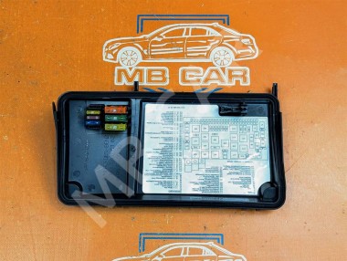 Крышка блока предохранителей MERCEDES-BENZ M-класс W163 (1997 - 2001) — Разборка Мерседес
